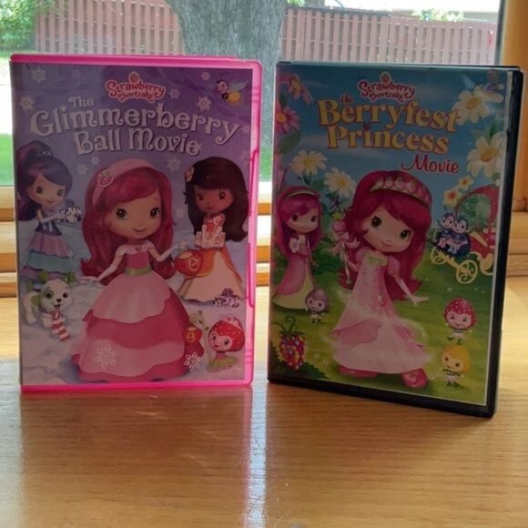 Strawberry Shortcake Glimmerberry Ball & Berryfest Princess Movie DVD Set - Picture 1 of 4